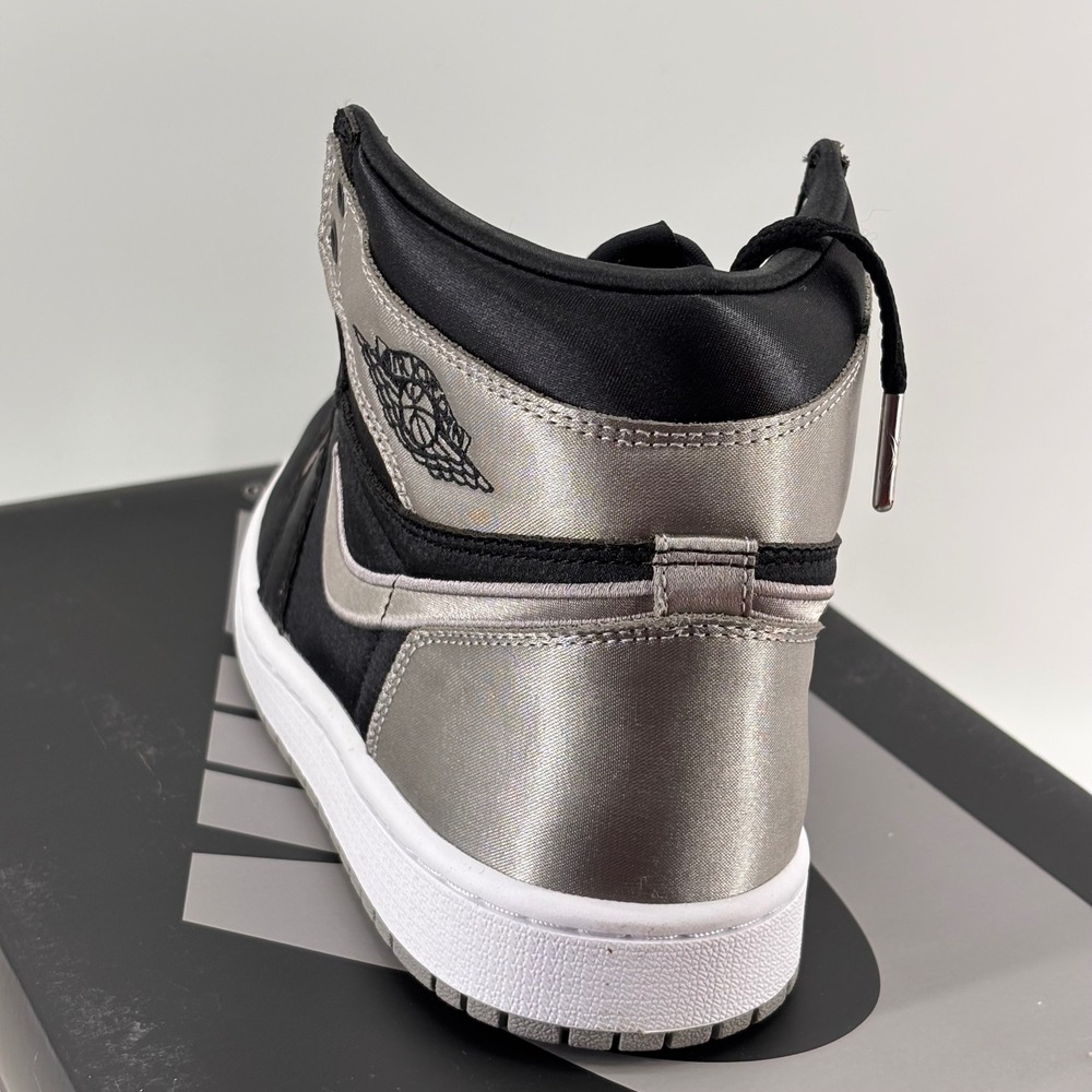 Nike‎ Air Jordan 1 Retro High OG Womens 8 Black Grey Satin Shadow FD4810-010 New - Picture 3 of 8